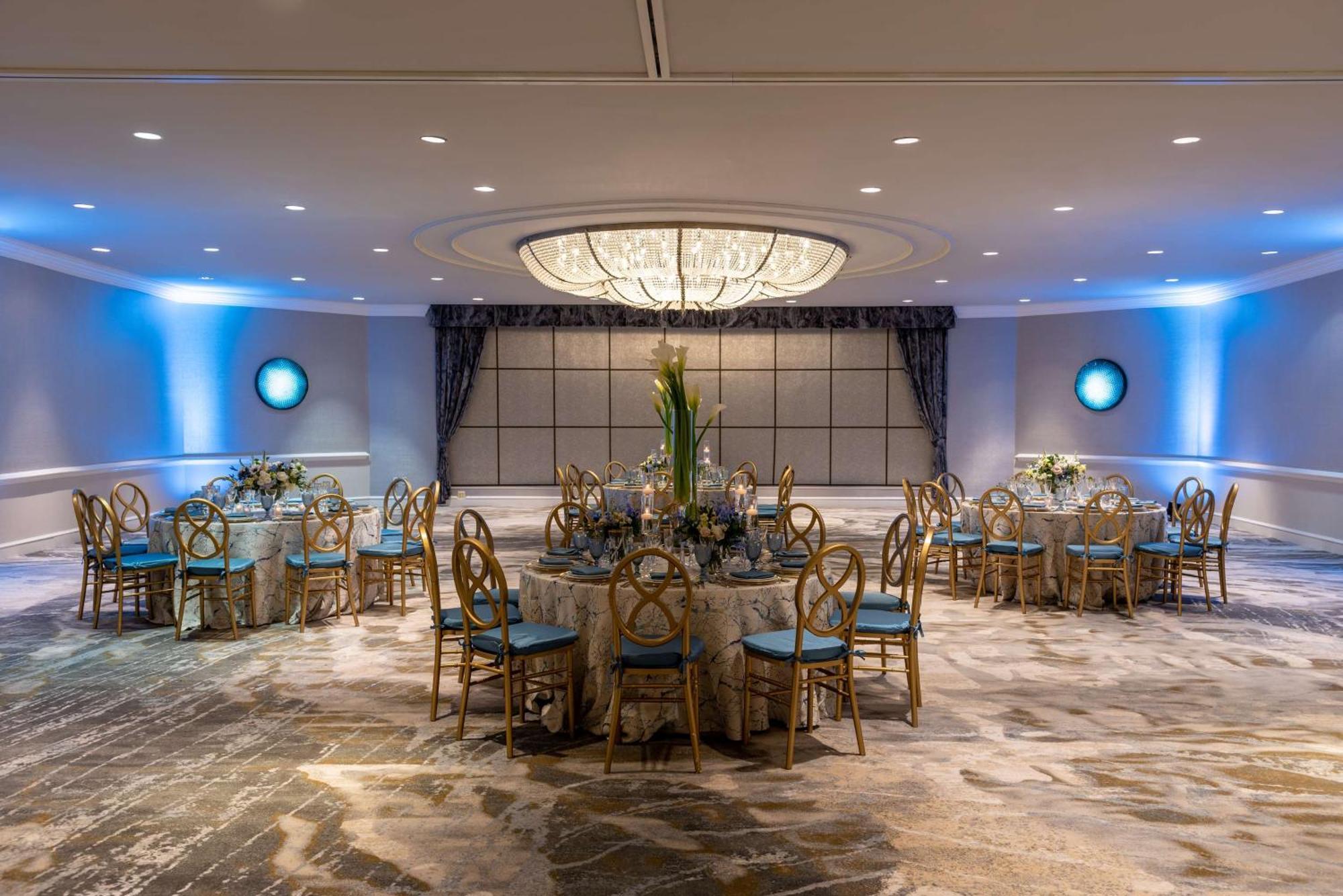 Hilton Alexandria Mark Center Buitenkant foto